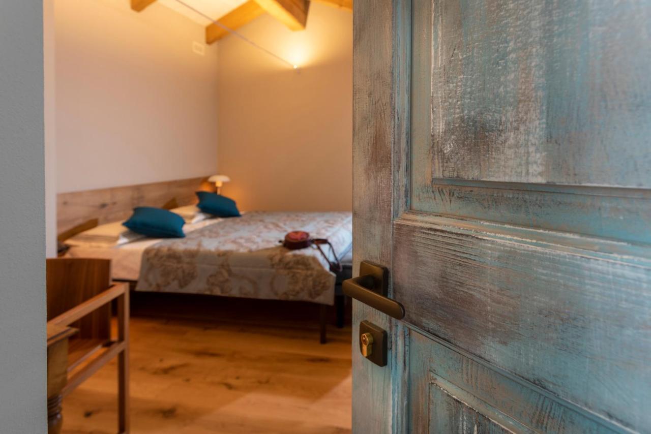 Antica Dimora Dosio Bed & Breakfast La Morra Bagian luar foto