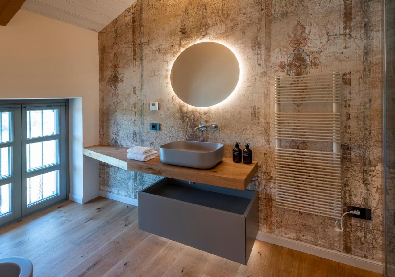 Antica Dimora Dosio Bed & Breakfast La Morra Bagian luar foto
