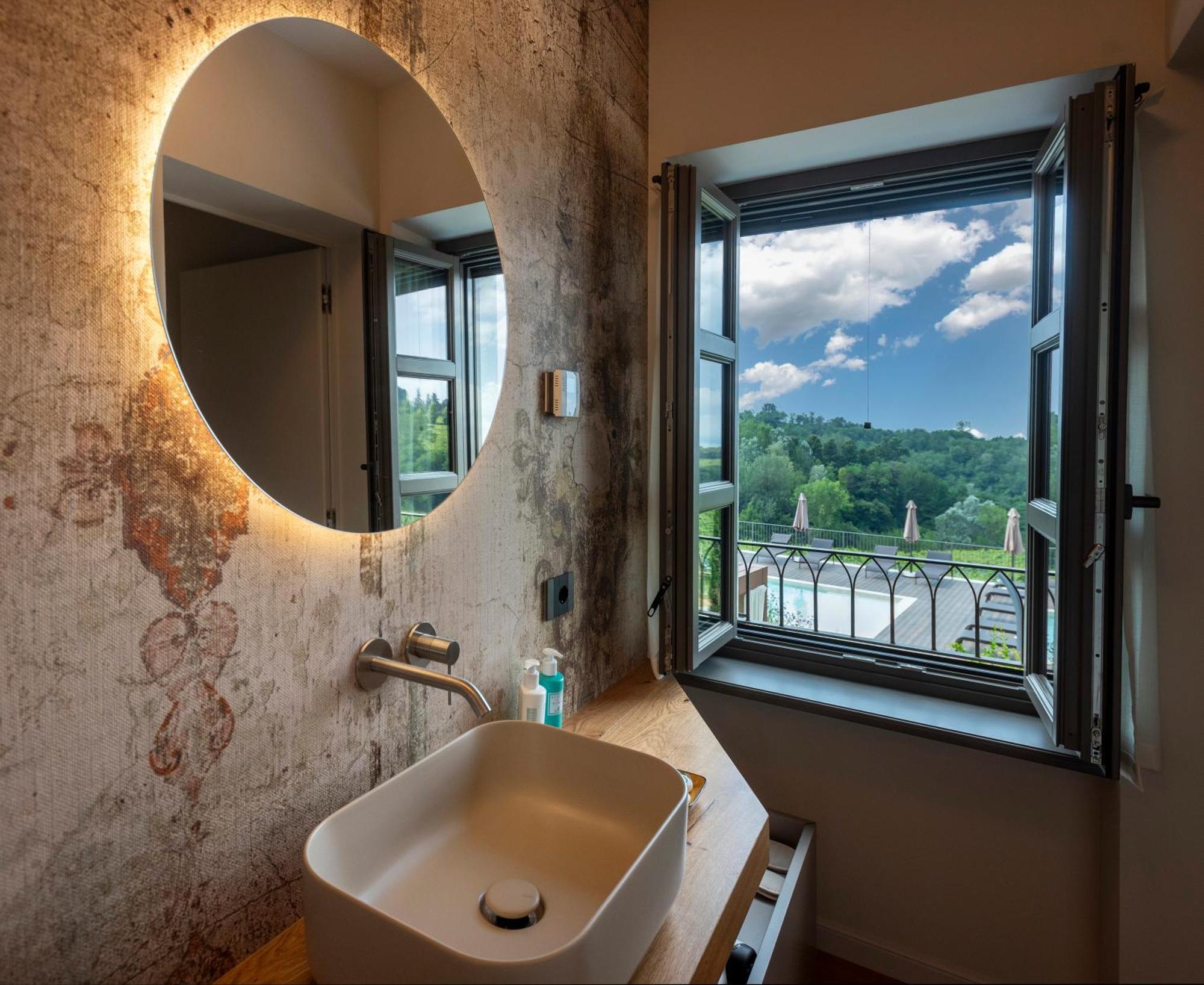 Antica Dimora Dosio Bed & Breakfast La Morra Bagian luar foto