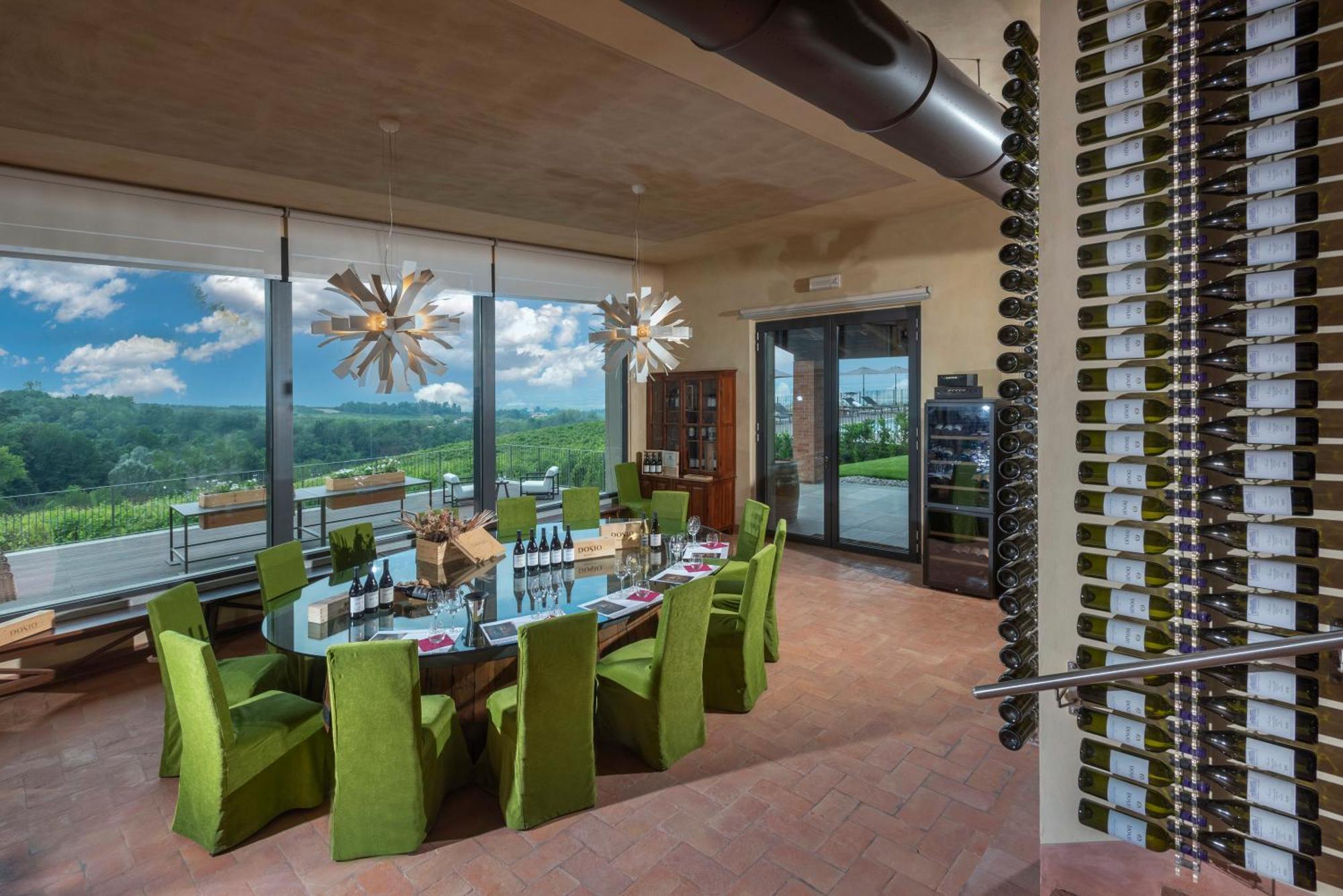 Antica Dimora Dosio Bed & Breakfast La Morra Bagian luar foto